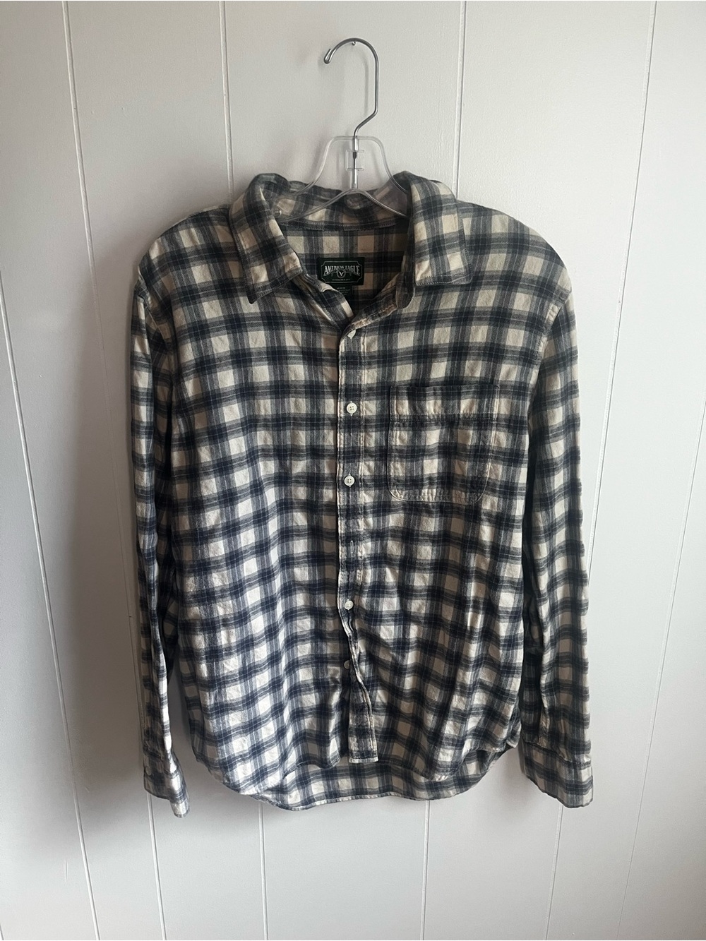 American Eagle Outfitters Black and Cream Plaid Flannel Button-Down